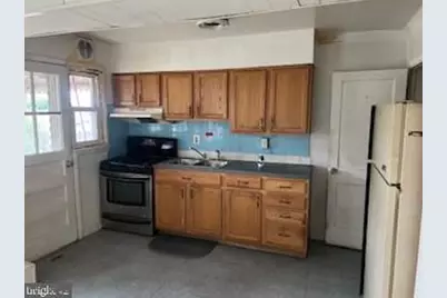 2035 Inverton Road, Baltimore, MD 21222 - Photo 5
