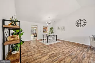 9526 Hallhurst Rd, Baltimore, MD 21236 - Photo 9