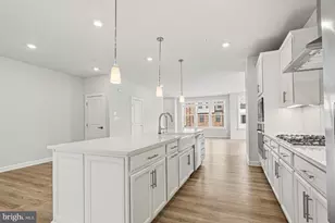 13866 Ridgeview Ct, Hunt Valley, MD 21030 - Photo 3
