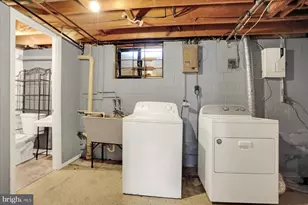 959 Elm Rd, Baltimore, MD 21227 - Photo 19