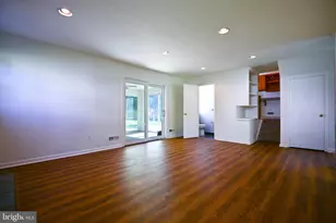 916 Beaverbank Cir, Baltimore, MD 21286 - Photo 23