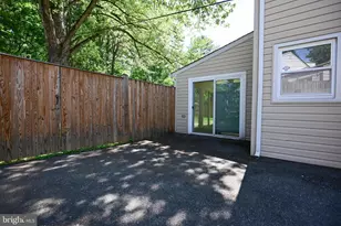 916 Beaverbank Cir, Baltimore, MD 21286 - Photo 35