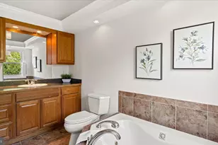646 Rockaway Beach Ave, Baltimore, MD 21221 - Photo 33