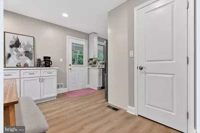 409 Oak Court, Baltimore, MD 21228 - Photo 31