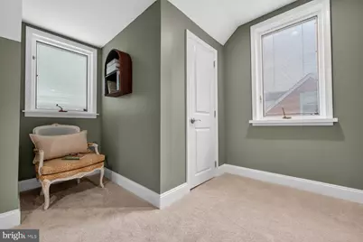 409 Oak Court, Baltimore, MD 21228 - Photo 15
