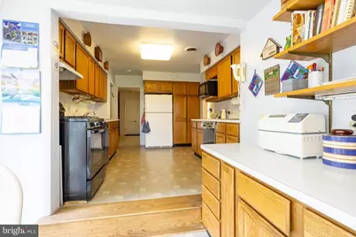 6609 Amleigh Road, Baltimore, MD 21209 - Photo 23