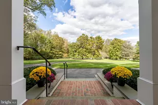 10 Crestline Ct, Owings Mills, MD 21117 - Photo 9