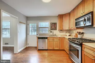 8132 Pleasant Plains Rd, Towson, MD 21286 - Photo 15