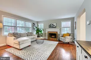 8132 Pleasant Plains Rd, Towson, MD 21286 - Photo 3