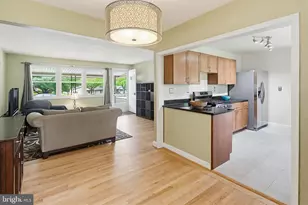 1926 Edmondson Ave, Catonsville, MD 21228 - Photo 9