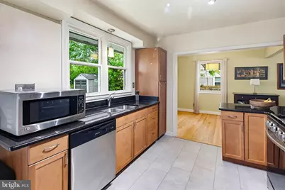 1926 Edmondson Avenue, Catonsville, MD 21228 - Photo 13