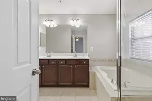 8441 Stansbury Lake Dr, Baltimore, MD 21222 - Photo 39