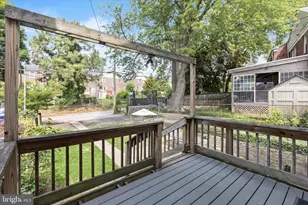 1823 Deveron Rd, Towson, MD 21286 - Photo 17