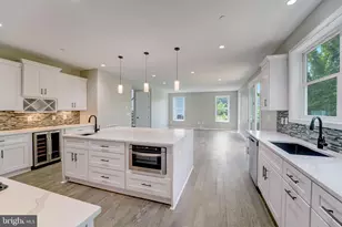 7618 Carla, Pikesville, MD 21208 - Photo 13