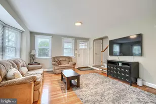 206 Maryland Ave, Towson, MD 21286 - Photo 3