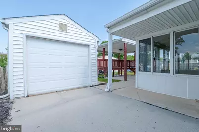2411 Saratoga Avenue, Halethorpe, MD 21227 - Photo 29