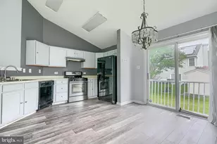 2825 Cunningham Dr, Windsor Mill, MD 21244 - Photo 13