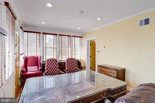 407 W Pennsylvania Ave, Towson, MD 21204 - Photo 37