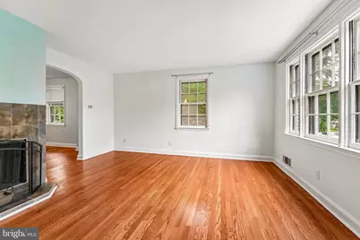 5512 Medwick Garth N, Baltimore, MD 21228 - Photo 9