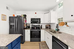 4527 Greencove Cir, Sparrows Point, MD 21219 - Photo 19