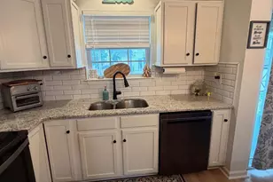 4527 Greencove Cir, Sparrows Point, MD 21219 - Photo 17
