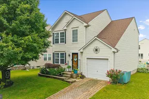4527 Greencove Cir, Sparrows Point, MD 21219 - Photo 5