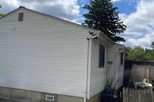 6909 Digby Rd, Baltimore, MD 21207 - Photo 3