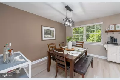 26 Golden Hill Ct, Catonsville, MD 21228 - Photo 11