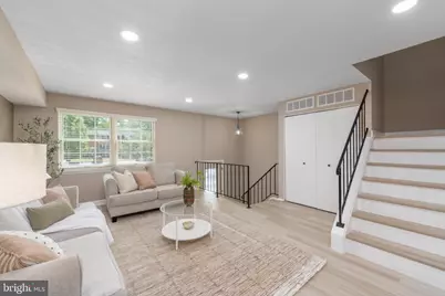 26 Golden Hill Ct, Catonsville, MD 21228 - Photo 5