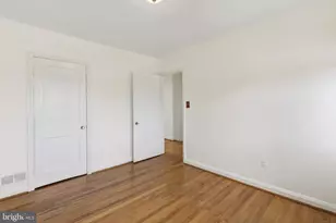8300 Ridgely Oak Rd, Baltimore, MD 21234 - Photo 11