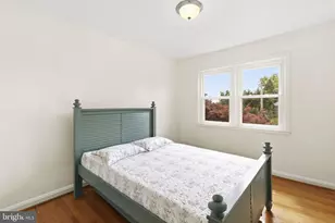 8300 Ridgely Oak Rd, Baltimore, MD 21234 - Photo 13