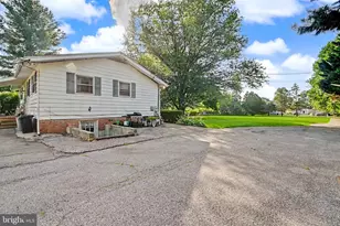 34 Bosley Ln, Reisterstown, MD 21136 - Photo 33