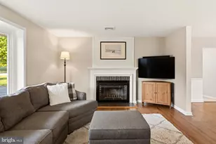 7 Glenbrook Dr, Phoenix, MD 21131 - Photo 7