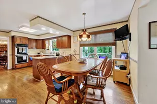 5A Dellwood Ct, Cockeysville, MD 21030 - Photo 27