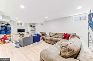 114 E Aylesbury Rd, Lutherville Timonium, MD 21093 - Photo 41