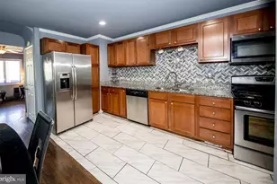 856 Jeannette Ave, Baltimore, MD 21222 - Photo 9