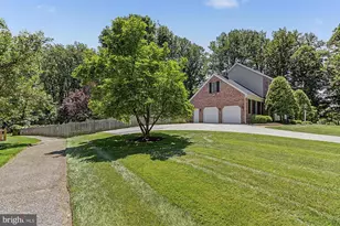 1 Lakecrest Ct, Towson, MD 21286 - Photo 83