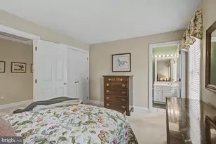 1 Lakecrest Ct, Towson, MD 21286 - Photo 55