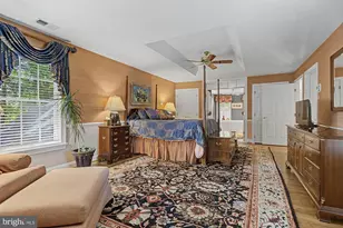 1 Lakecrest Ct, Towson, MD 21286 - Photo 43