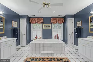 1 Lakecrest Ct, Towson, MD 21286 - Photo 51