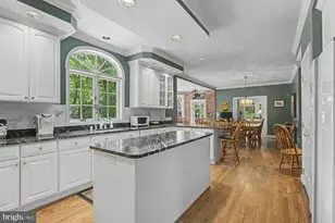 1 Lakecrest Ct, Towson, MD 21286 - Photo 41