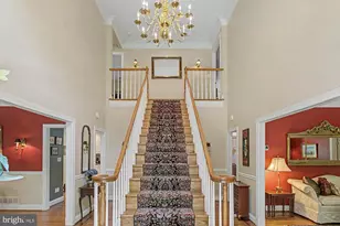 1 Lakecrest Ct, Towson, MD 21286 - Photo 13