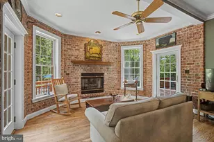 1 Lakecrest Ct, Towson, MD 21286 - Photo 31