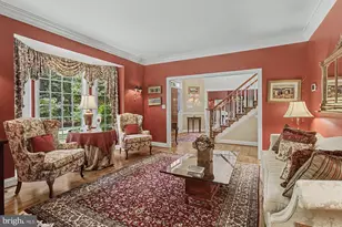 1 Lakecrest Ct, Towson, MD 21286 - Photo 17