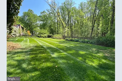 1 Lakecrest Court, Towson, MD 21286 - Photo 7