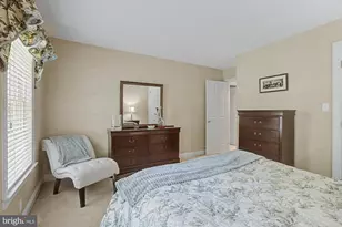 1 Lakecrest Ct, Towson, MD 21286 - Photo 63