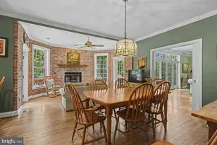1 Lakecrest Ct, Towson, MD 21286 - Photo 35
