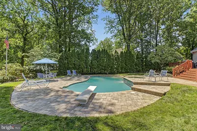 1 Lakecrest Court, Towson, MD 21286 - Photo 79