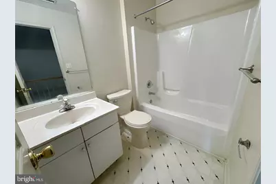 746 Villager Circle, Baltimore, MD 21222 - Photo 13