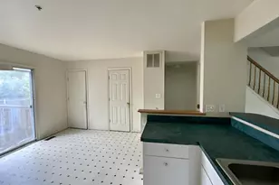 746 Villager Cir, Baltimore, MD 21222 - Photo 3